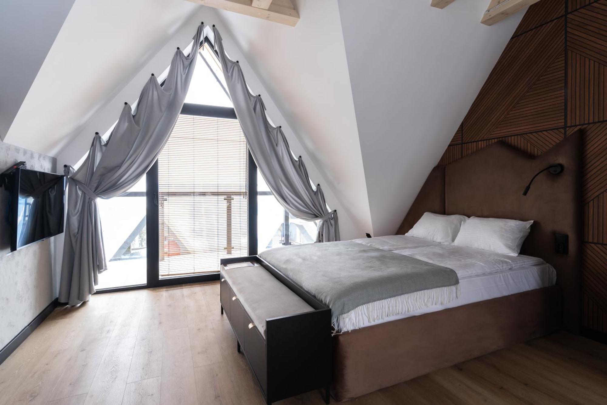 Alpina Residence & Kameralne Spa บุโควินา ทัตซานสกา ภายนอก รูปภาพ